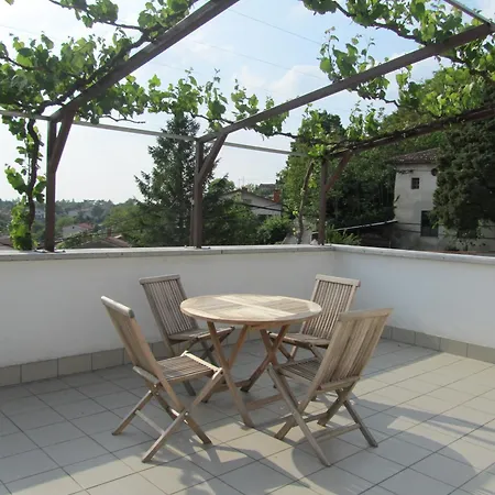 Arkade Turizem בית חווה